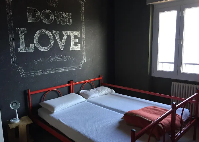 Lake Como Hostel Hostel