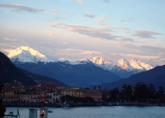 Lake Como Hostel Hostel *