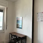 Lake Como Hostel Hostel