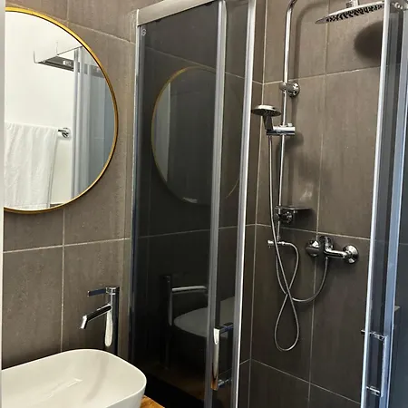 Lake Como Hostel Ostello *