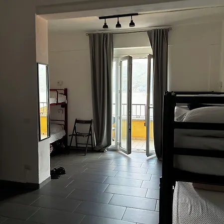 Vandrarhem Lake Como Hostel