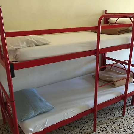 Lake Como Hostel