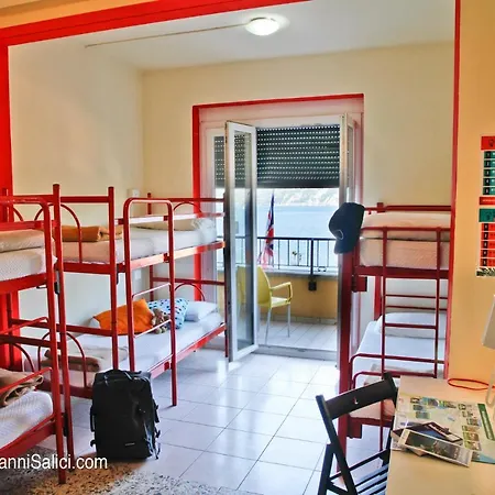 Vandrerhjem Lake Como Hostel Menaggio