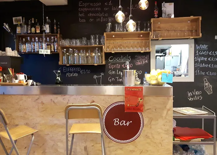 Lake Como Hostel * Menaggio