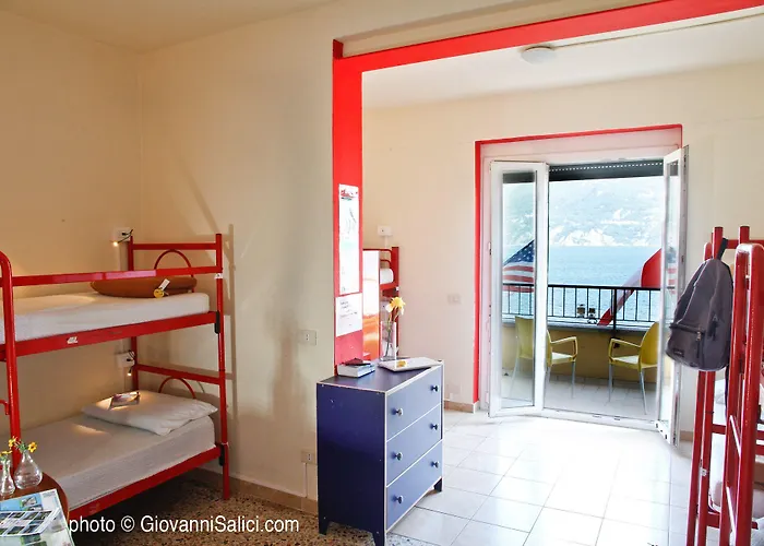Хостел Lake Como Hostel Менаджо
