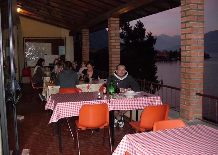 Хостел Lake Como Hostel *