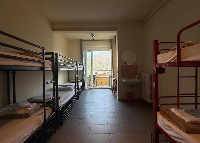 Vandrarhem Lake Como Hostel