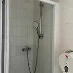 Lake Como Hostel * Menaggio